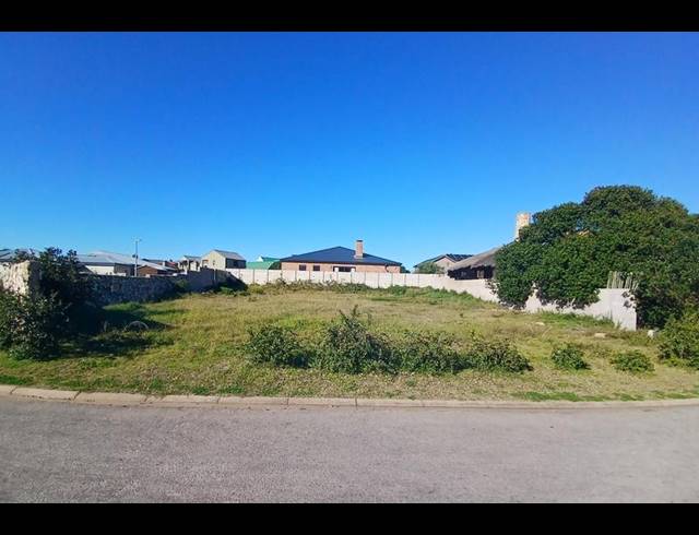 LAND FOR SALE IN STILBAAI-WES